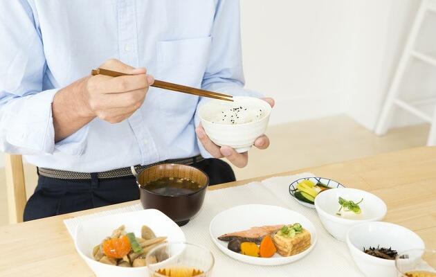 日常健康飲食中，葷素食如何搭配？