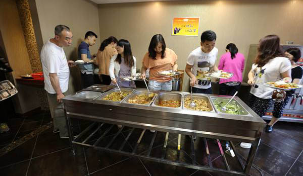 什么是團膳服務,食堂是否屬于團膳膳食？